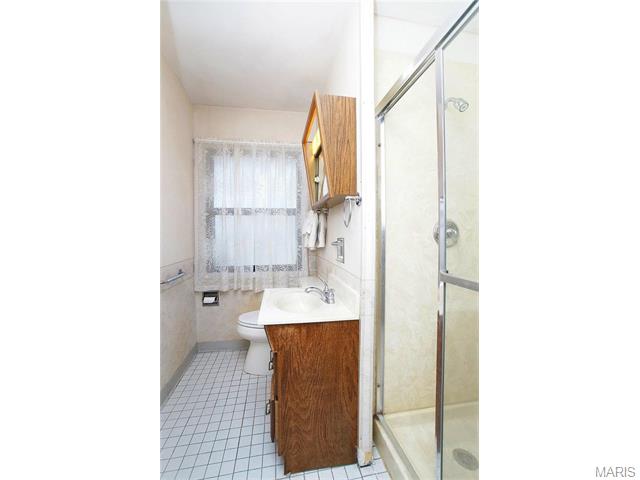 261 E Skyline, Ballwin, MO 63011 photo 14