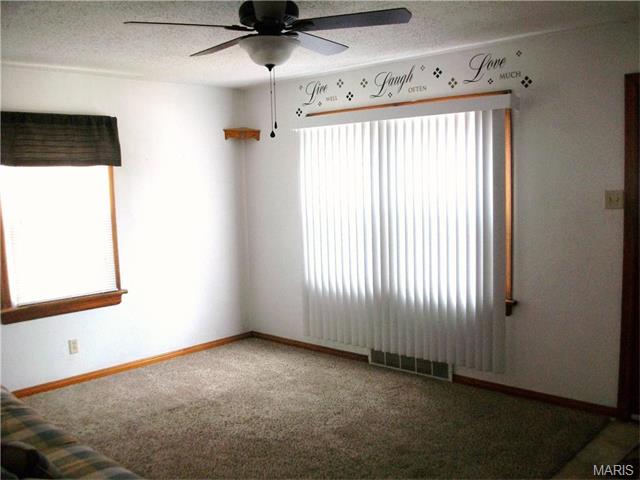 388 Orient Ave, Saint Louis, MO 63125 photo 6
