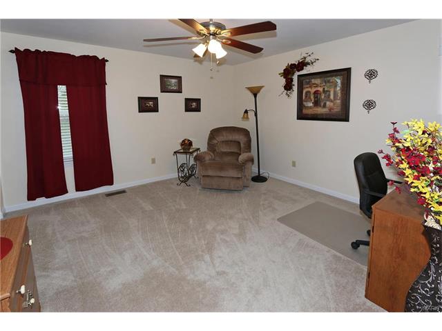 5551 Hennsley Cir, Weldon Spring, MO 63304 photo 28