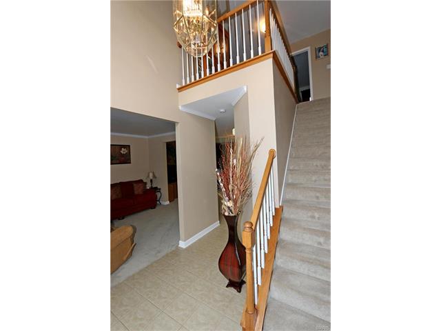 5551 Hennsley Cir, Weldon Spring, MO 63304 photo 5