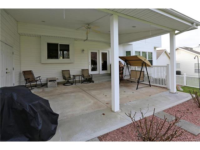 5551 Hennsley Cir, Weldon Spring, MO 63304 photo 12