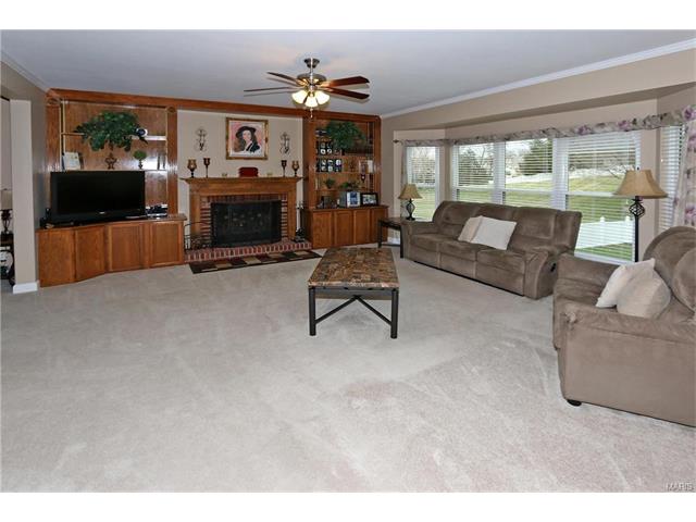 5551 Hennsley Cir, Weldon Spring, MO 63304 photo 20