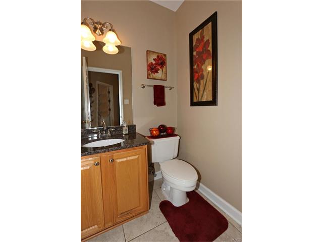 5551 Hennsley Cir, Weldon Spring, MO 63304 photo 14