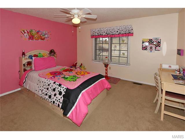 309 Coronation, O'fallon, MO 63366 photo 16