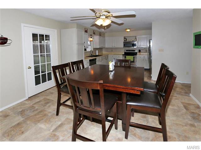 309 Coronation, O'fallon, MO 63366 photo 9