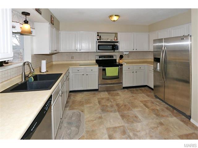 309 Coronation, O'fallon, MO 63366 photo 13