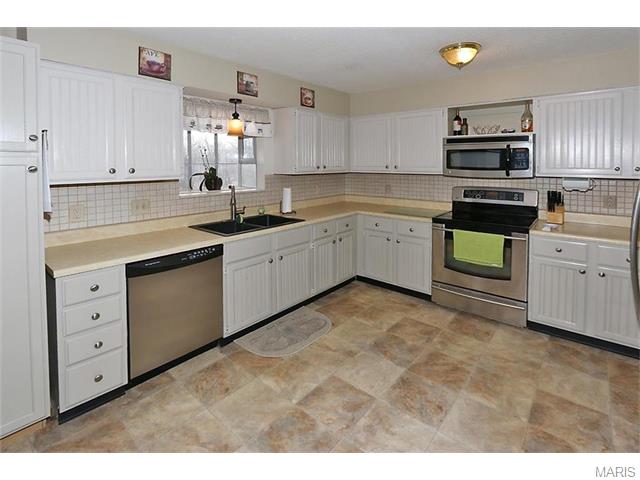 309 Coronation, O'fallon, MO 63366 photo 10