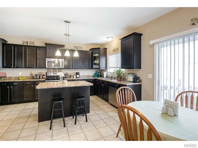 84 Brewster, O'fallon, MO 63366 photo 20