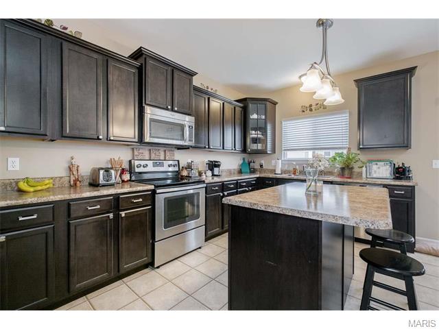 84 Brewster, O'fallon, MO 63366 photo 26
