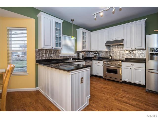 654 Covered Bridge Ln, O'fallon, MO 63368 photo 12