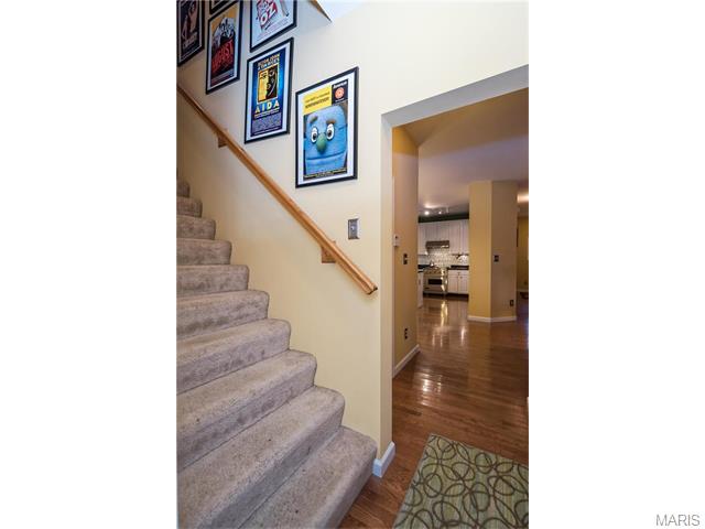 654 Covered Bridge Ln, O'fallon, MO 63368 photo 16