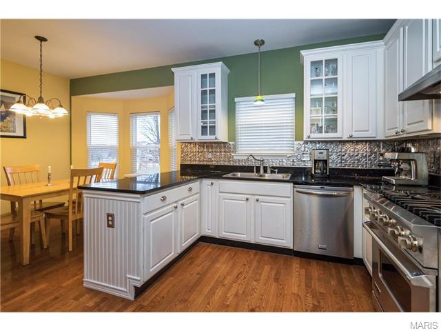 654 Covered Bridge Ln, O'fallon, MO 63368 photo 13