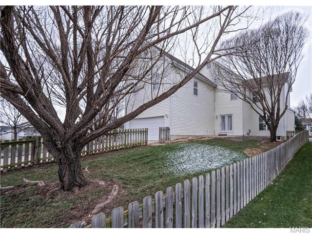 654 Covered Bridge Ln, O'fallon, MO 63368 photo 26