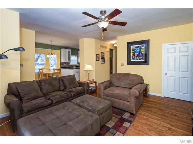 654 Covered Bridge Ln, O'fallon, MO 63368 photo 9