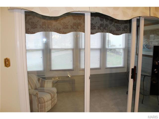 17 Shaelah, Weldon Spring, MO 63304 photo 13