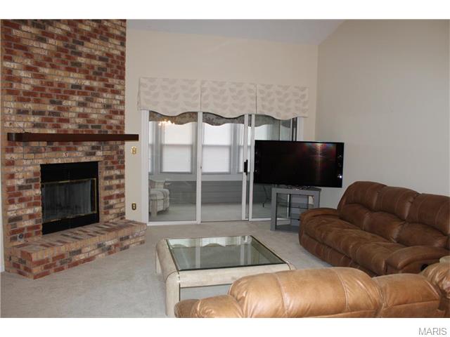 17 Shaelah, Weldon Spring, MO 63304 photo 12