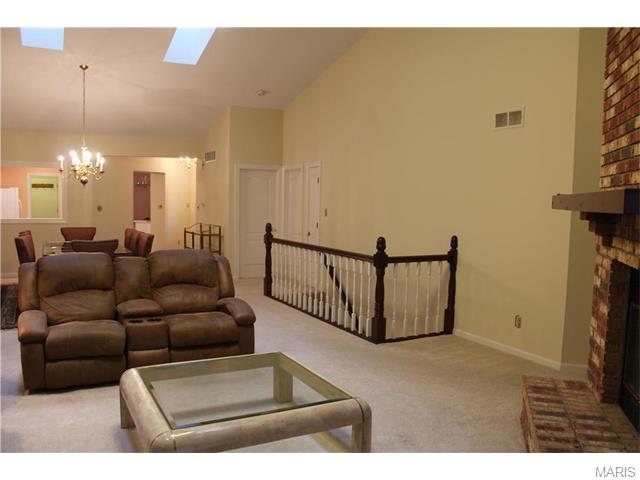 17 Shaelah, Weldon Spring, MO 63304 photo 14