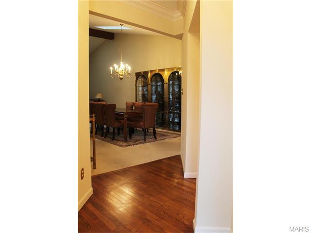 17 Shaelah, Weldon Spring, MO 63304 photo 3