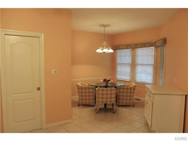 17 Shaelah, Weldon Spring, MO 63304 photo 8
