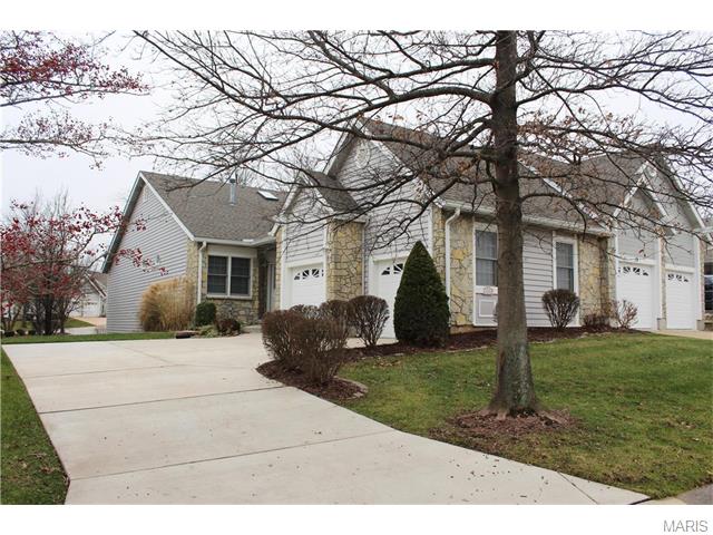 17 Shaelah, Weldon Spring, MO 63304 photo 1