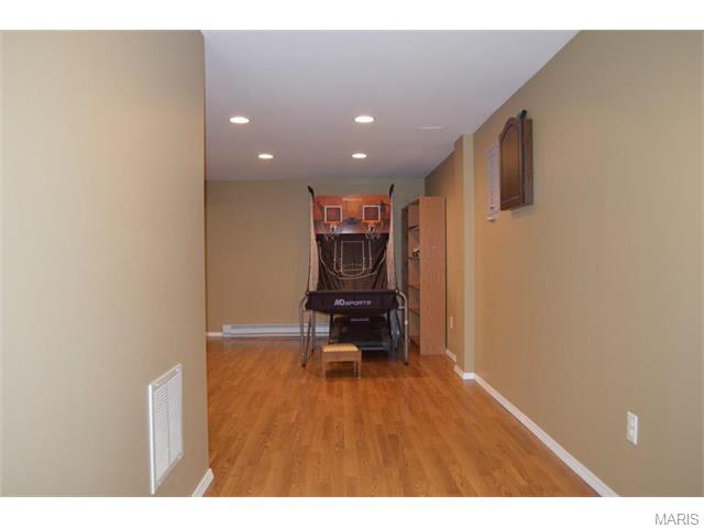 114 Amberway Ct, O'fallon, MO 63366 photo 23