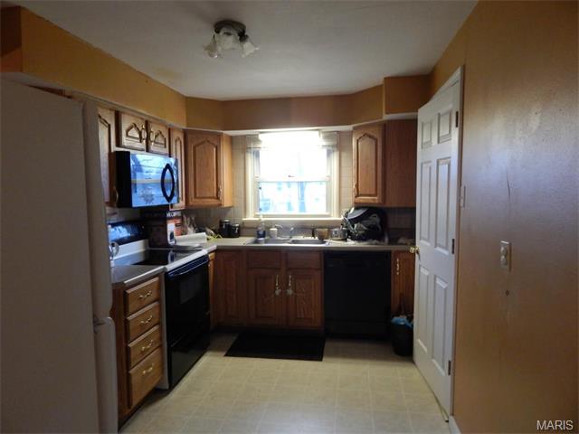 50 Oak Hill Dr, Ellisville, MO 63021 photo 11