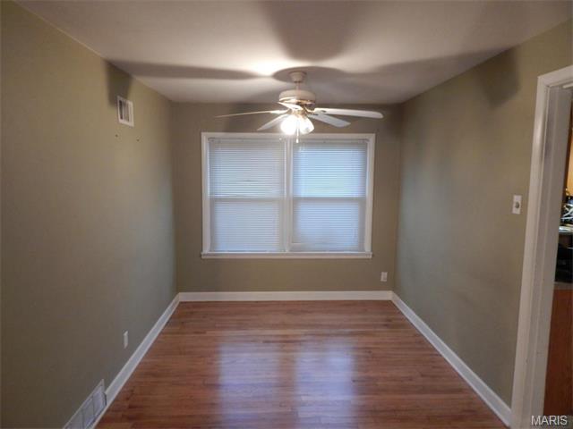 50 Oak Hill Dr, Ellisville, MO 63021 photo 4