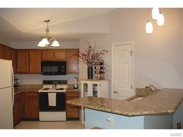 1336 Highland Oaks #C, Ballwin, MO 63021 photo 5