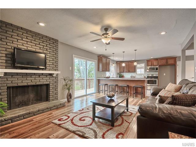 603 Forrester, Ballwin, MO 63011 photo 4