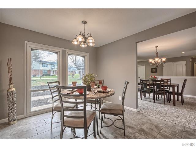 603 Forrester, Ballwin, MO 63011 photo 10