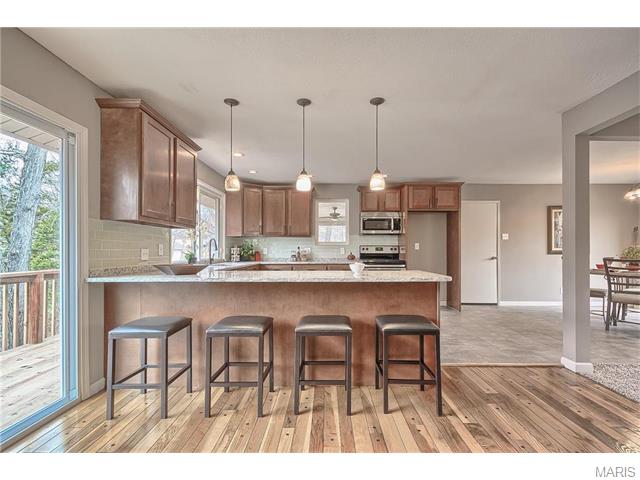 603 Forrester, Ballwin, MO 63011 photo 7