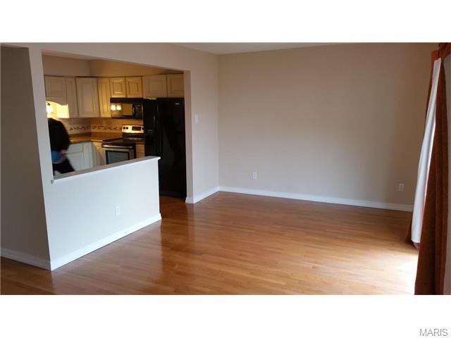 13349 Hiddencrest, Ballwin, MO 63021 photo 4