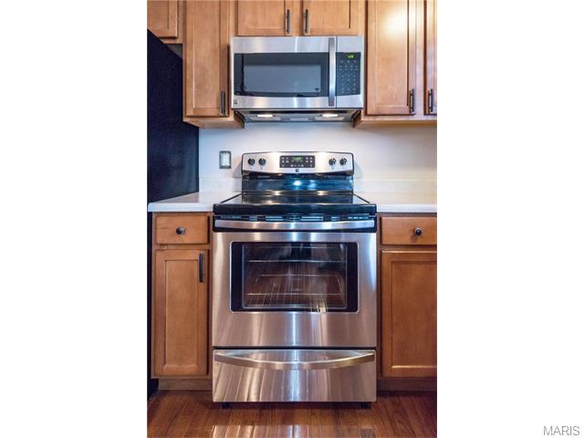 8040 Knights Crossing Dr, O'fallon, MO 63368 photo 17