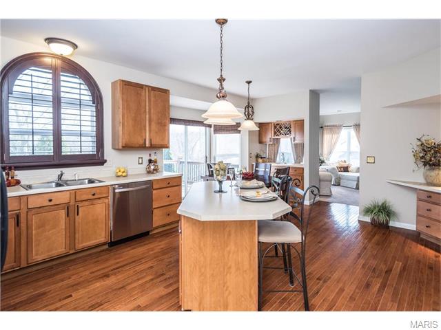 8040 Knights Crossing Dr, O'fallon, MO 63368 photo 14