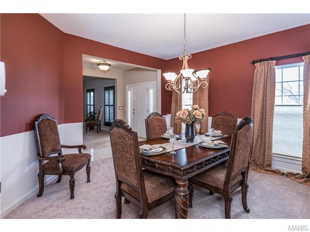 8040 Knights Crossing Dr, O'fallon, MO 63368 photo 6