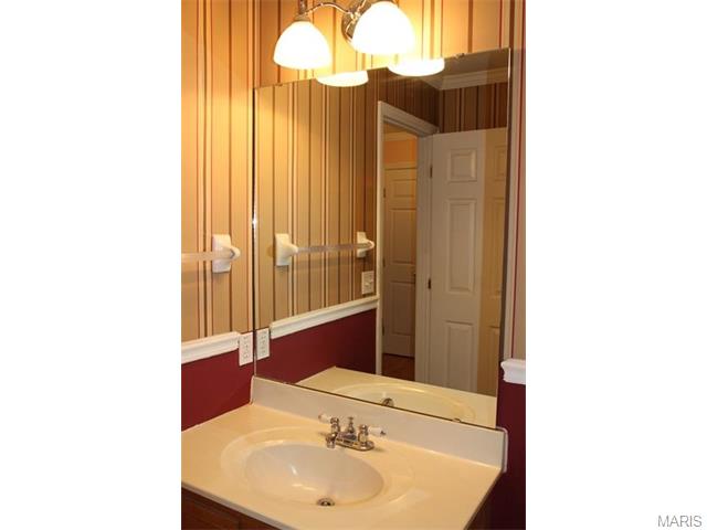 1163 Alyssa Ct, O'fallon, MO 63366 photo 12