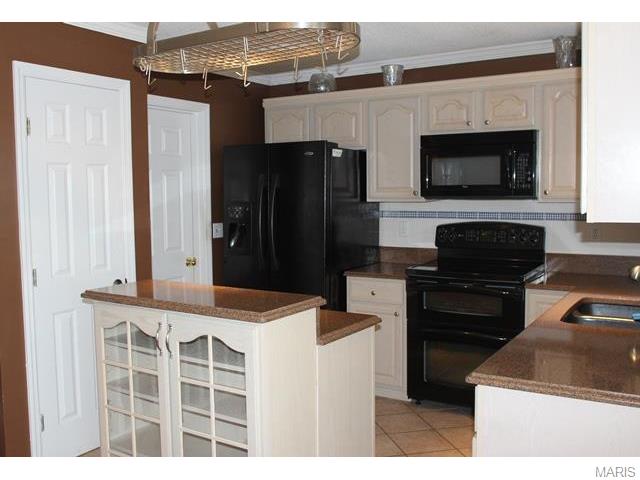 1163 Alyssa Ct, O'fallon, MO 63366 photo 2