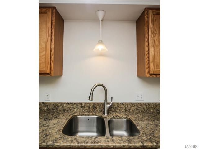 101 Towne Sq #J, Eureka, MO 63025 photo 7