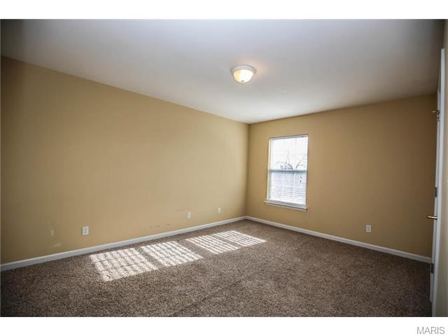 101 Towne Sq #J, Eureka, MO 63025 photo 12
