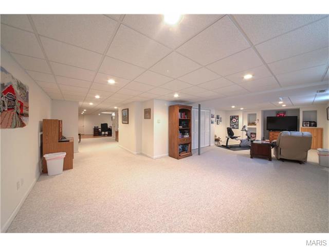 1912 Wales Dr, O'fallon, MO 63366 photo 21