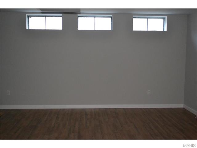 304 Ries Ct, Ballwin, MO 63021 photo 20