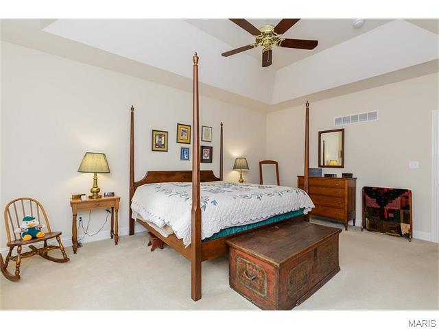404 Fox Run, O'fallon, MO 63368 photo 21