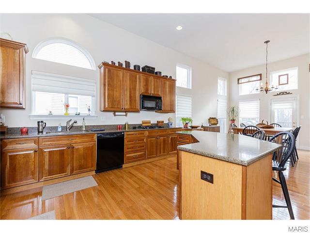 404 Fox Run, O'fallon, MO 63368 photo 17