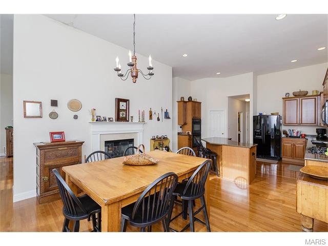 404 Fox Run, O'fallon, MO 63368 photo 11