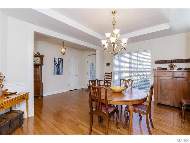 404 Fox Run, O'fallon, MO 63368 photo 4