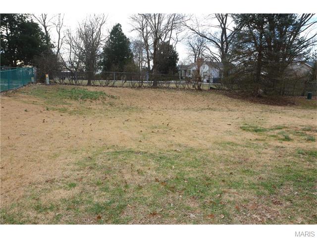404 Madrina Ct, Ballwin, MO 63021 photo 33