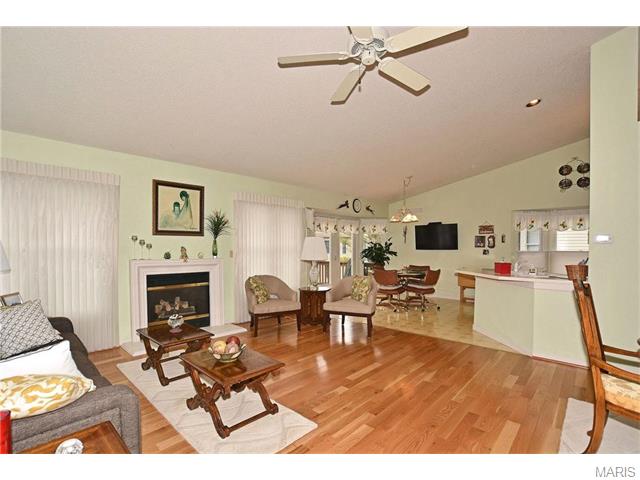 2149 Ingalls Cir, O'fallon, MO 63368 photo 5