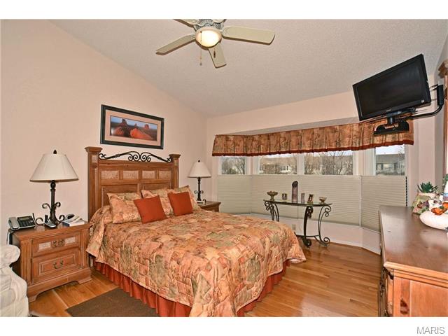 2149 Ingalls Cir, O'fallon, MO 63368 photo 9
