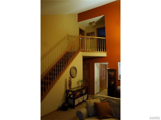425 Oak Glen Dr, Ballwin, MO 63021 photo 8