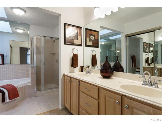6 Georgetown Ct, O'fallon, MO 63368 photo 11